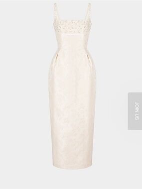 BEADED BROCADE PENCIL MONTSAND DRESS